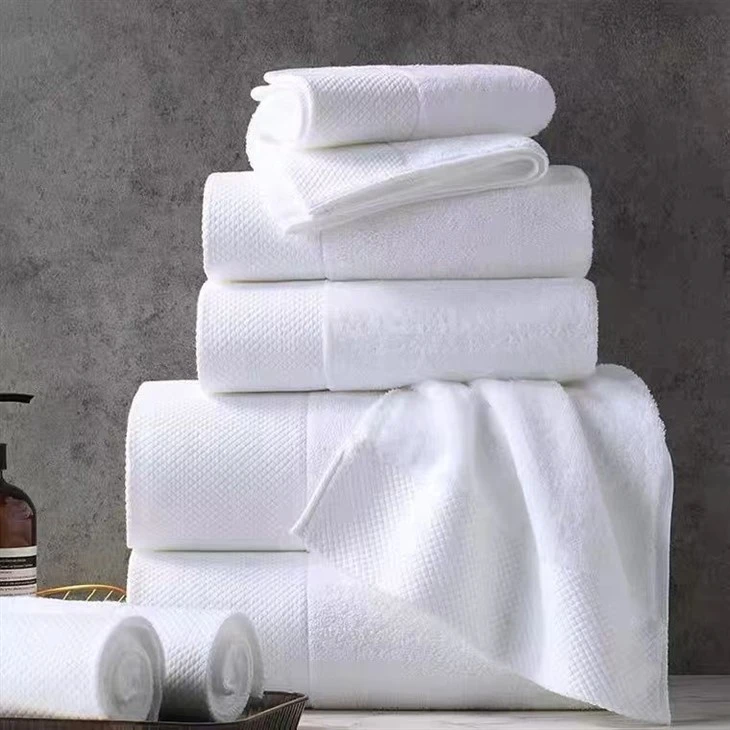 hand towels bathroom